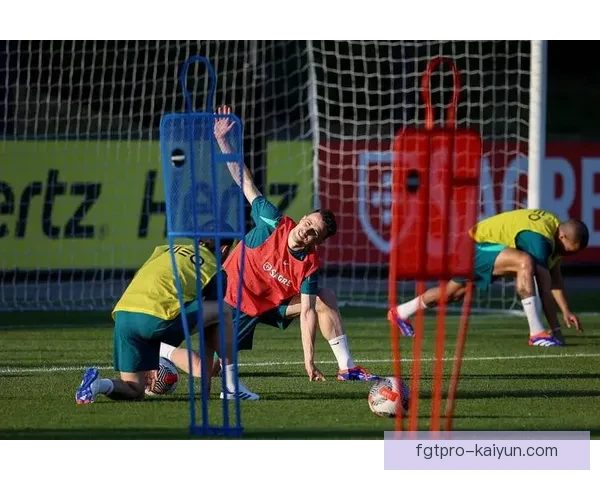 足球巨星训练状态惊人，迎来重返巅峰的良好趋势