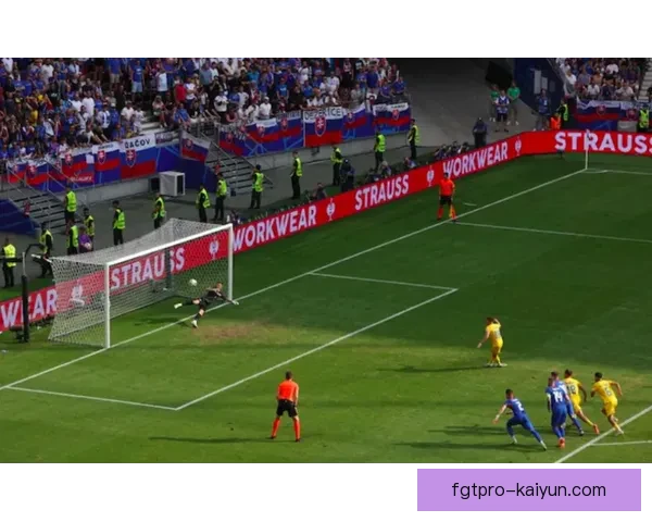 Foden 在欧冠小组赛中的表现稳健，助力球队争取出线。