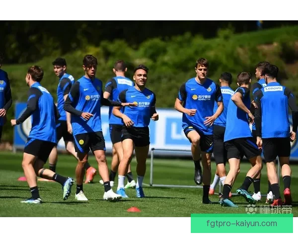 Lautaro休赛期保持训练状态，为新赛季蓄力备